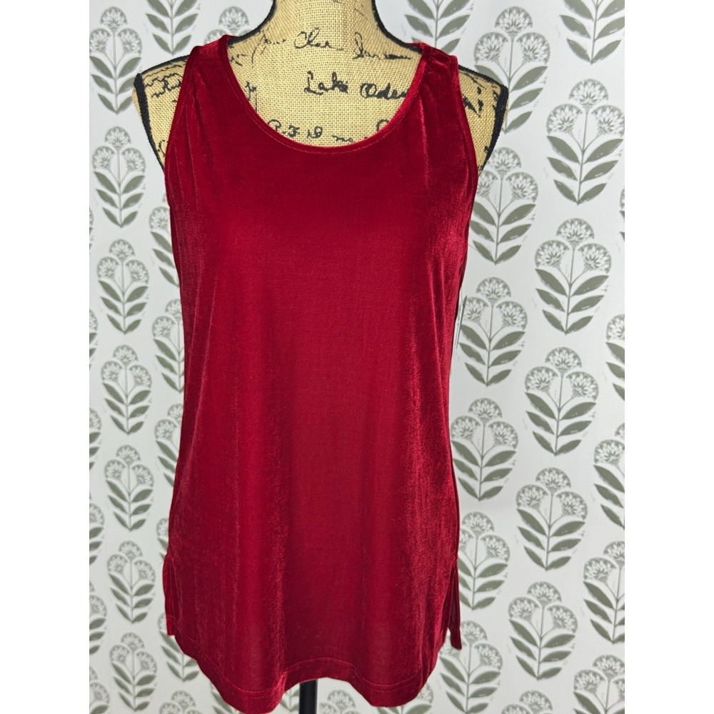 John Mark Red Velvet Scoop Neck Sleeveless Wide Strap Tank Top Women's S NWT